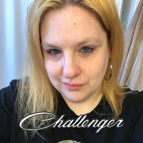 Meet your Posher, Stephanie - Picture 1 of 1